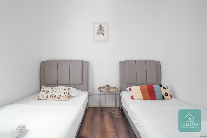 Dormitorio 3: 1 CAMA SÚPER INDIVIDUAL, 1 cama INDIVIDUAL