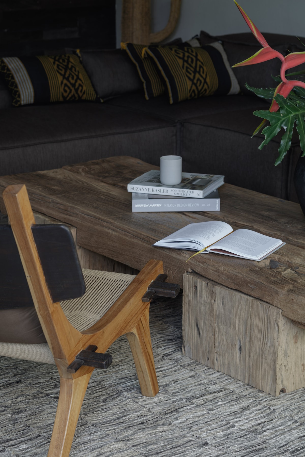 Hidden Spacious 4BR with Pool by OXO in Canggu - Image 5