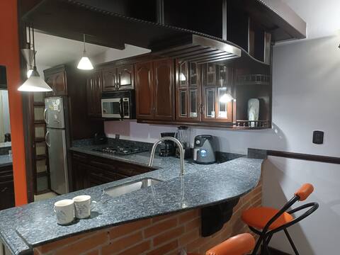 Comfortable and cozy house in Villa cafe