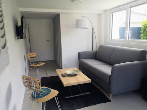 Successful Airbnb property: 3 min from the Beaches - Small Modern Apartment - Garden in Carnac