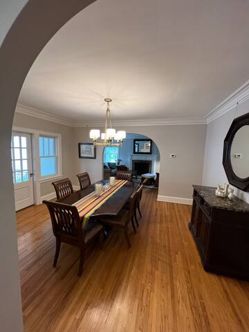 Historic Summit Avenue gallery image 5