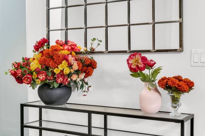 2 beds-CN Tower View gallery image 2