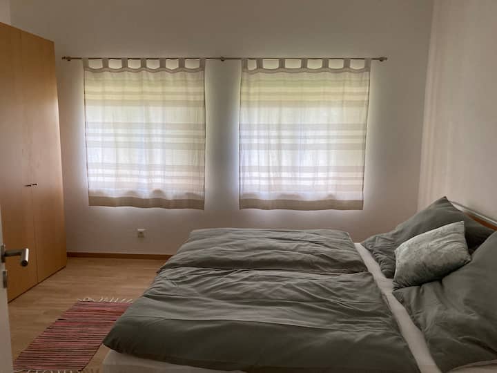 Camera da letto con ampio armadio