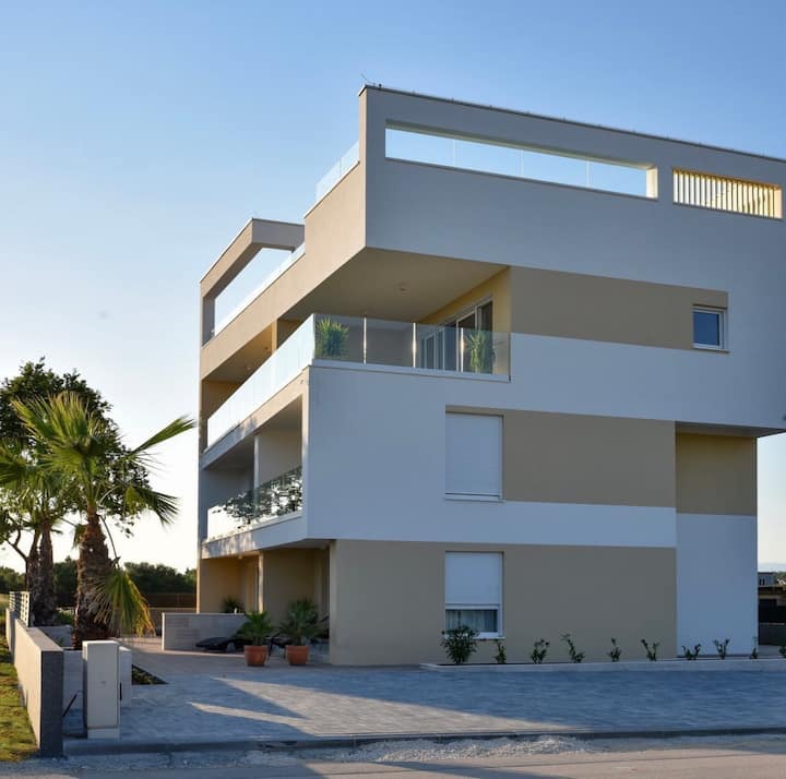 La Perla - Apartment Whit Terrace - Sukošan