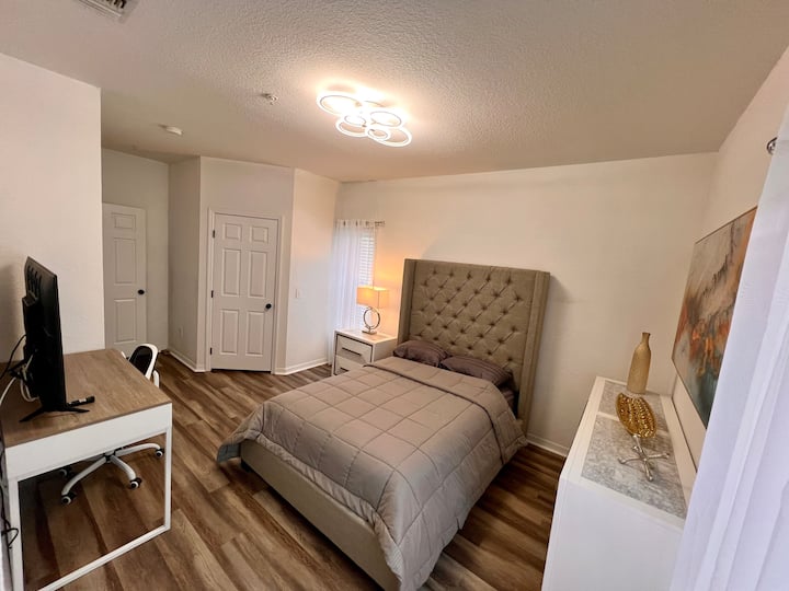 Comfortable Suite In Orlando, Fl