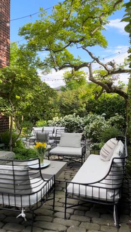 Hygge House Seattle ~ Walkable Queen Anne!