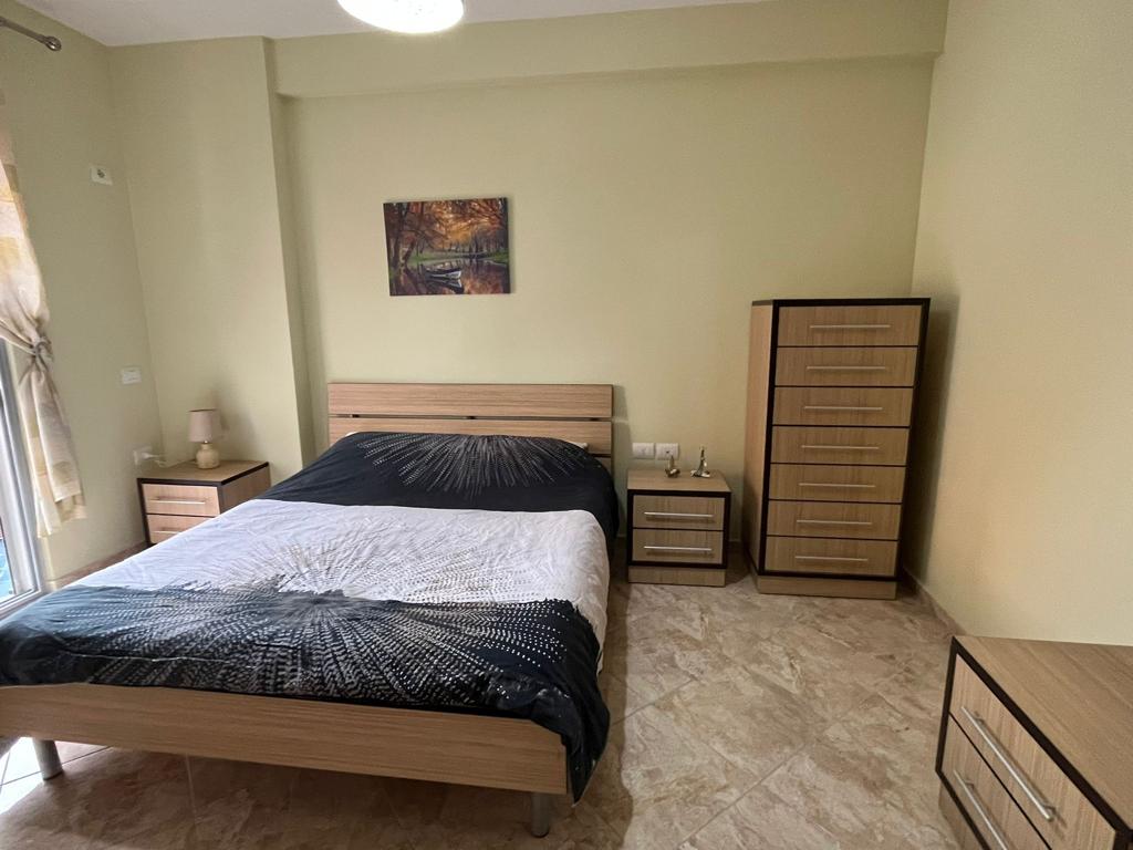 Listing 915856733594778078