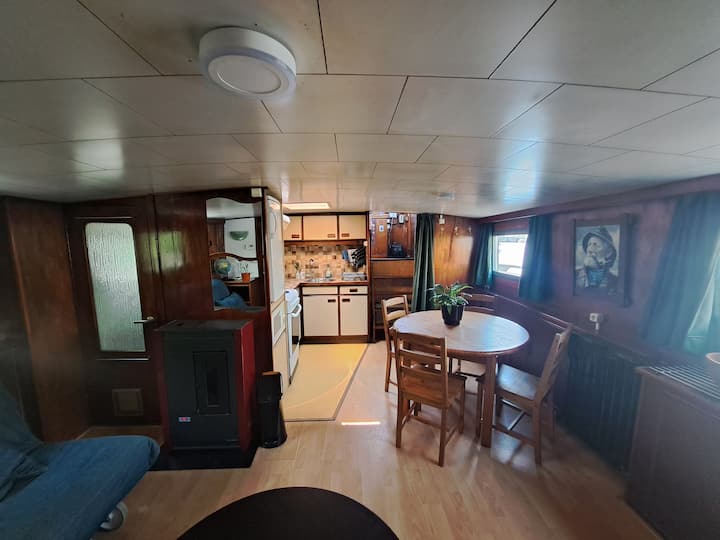 غرفة المعيشة