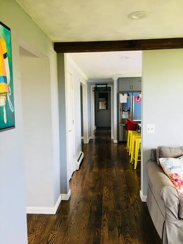 Beach House 1.5 miles to second beach w/pool! gallery image 5