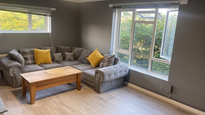 Top performing Airbnb: Bournemouth Holiday Stay Chill & Glow in Holdenhurst Village