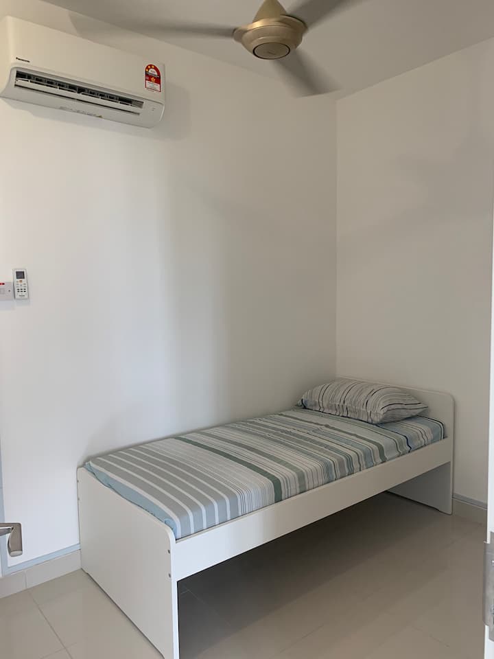 Azna Homestay Putrajaya - Putrajaya