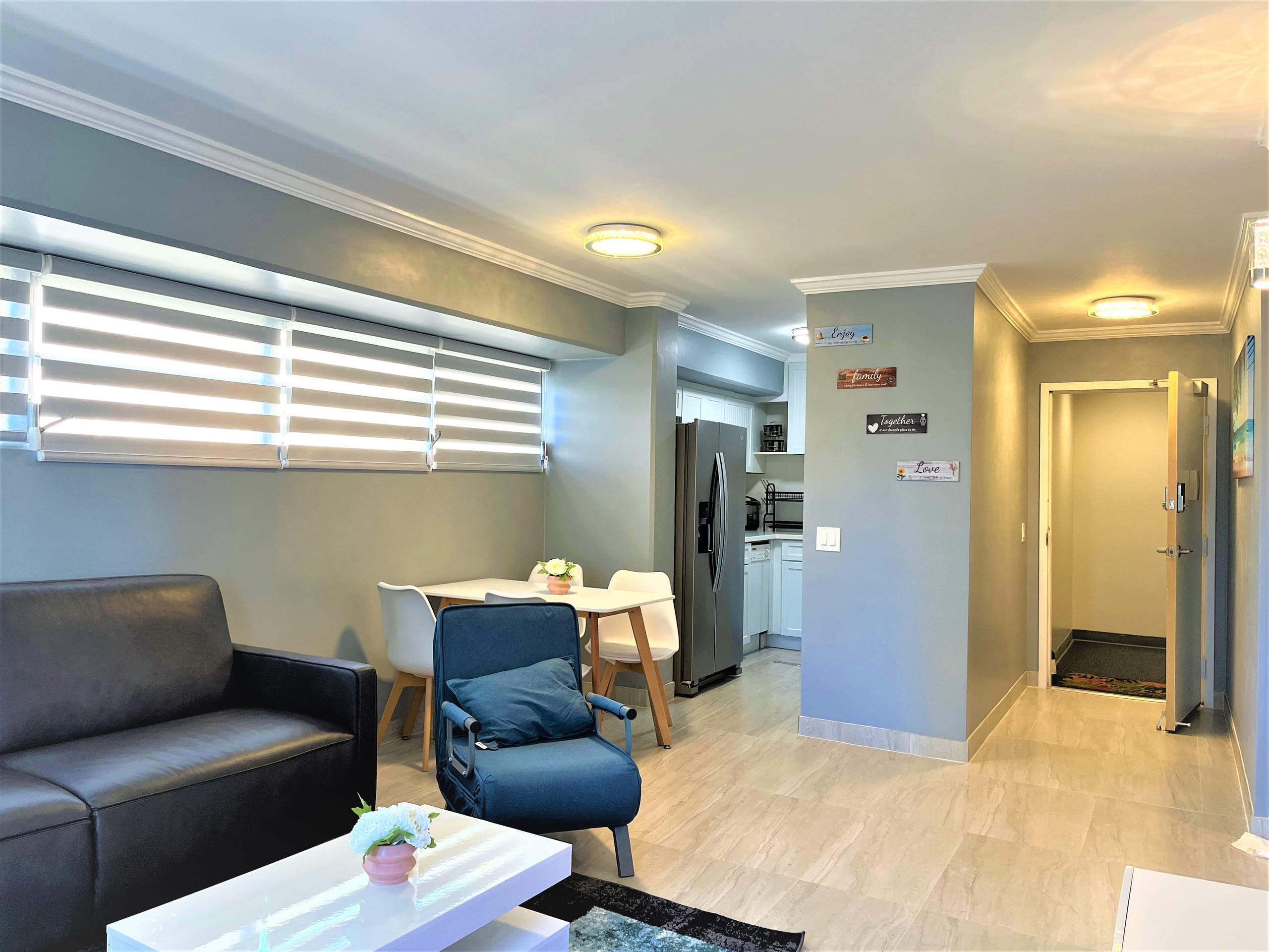 Condo in Honolulu · ★4.95 · 2 bedrooms · 6 beds · 2 baths - Image 16