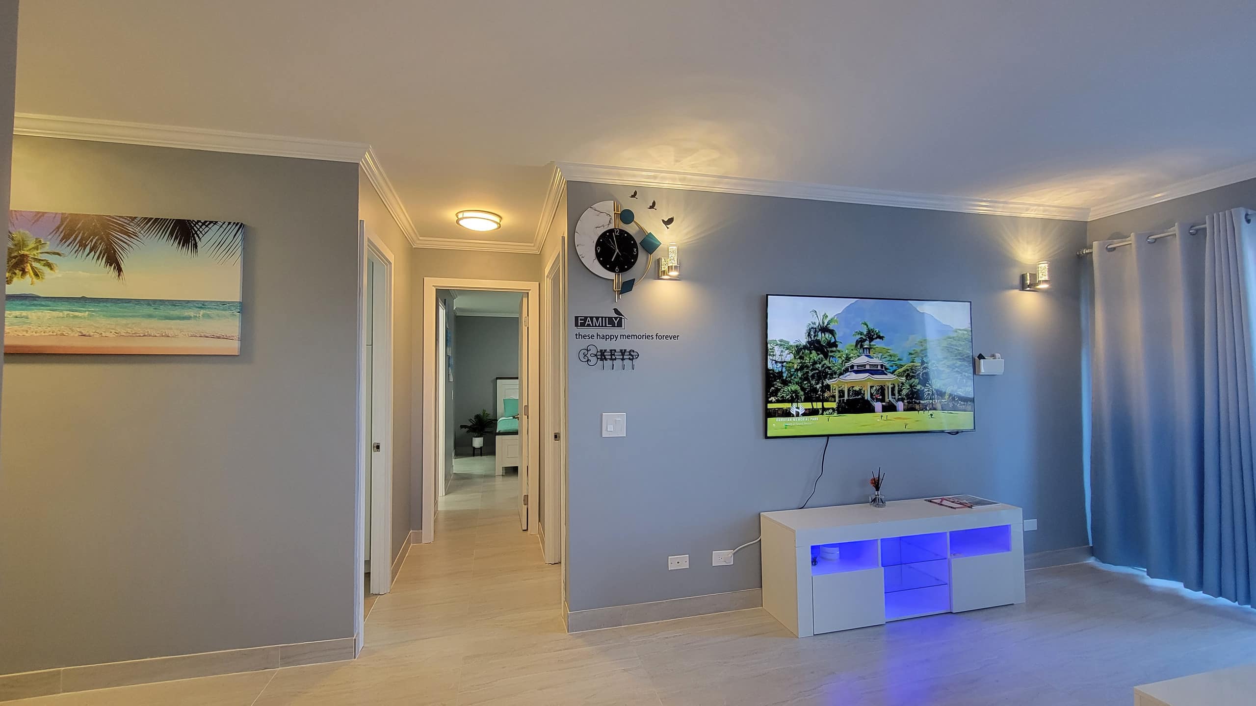 Condo in Honolulu · ★4.95 · 2 bedrooms · 6 beds · 2 baths - Image 52