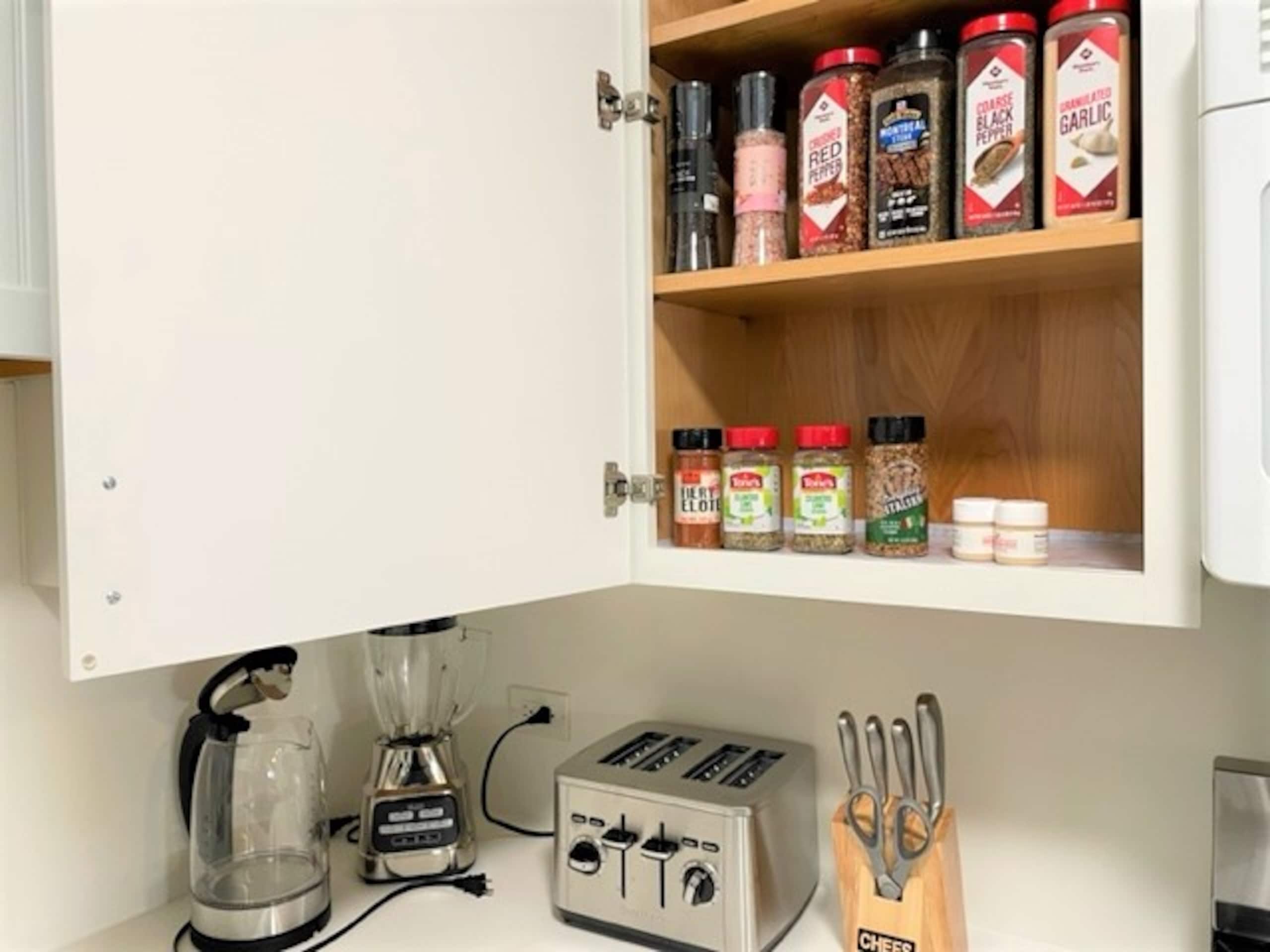 Condo in Honolulu · ★4.95 · 2 bedrooms · 6 beds · 2 baths - Image 25