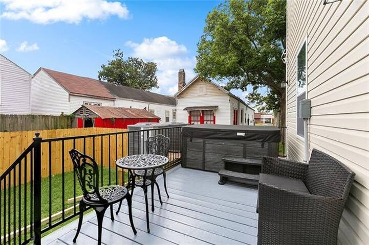 Luxury 6BR Oasis near French Qtr gallery image 5