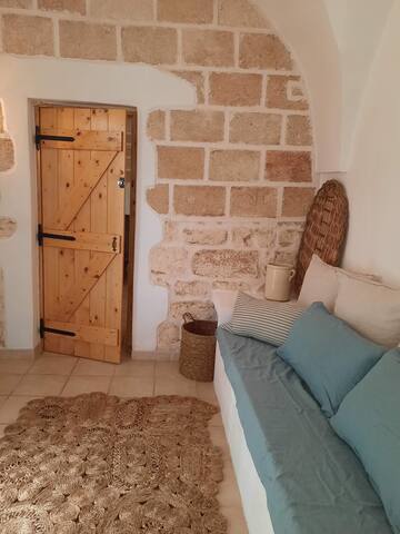 Oliveta – intera proprietà gallery image 5