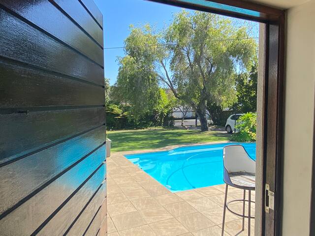 Sunny & spacious house in Tokai gallery image 2