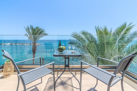 Lux Penthouse Seaside Suite (3rd)
