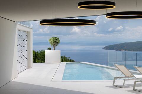 Ultra luxury villa with wellness