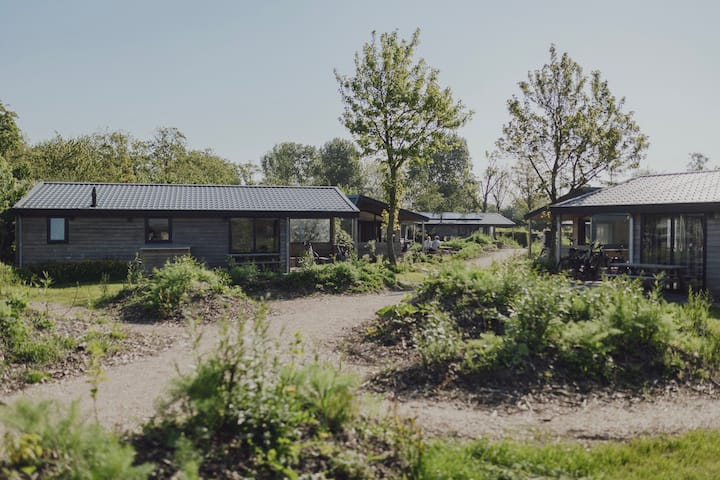 Huisje Voor Drie In Het Groen - Oostkapelle