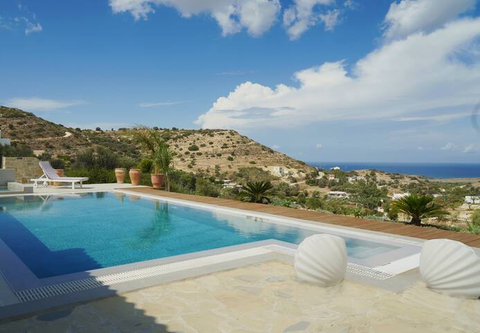 New villa Ganesha in Pitsidia gallery image 3