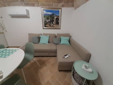 Successful Airbnb property: Tullia -entire house- in Chieti