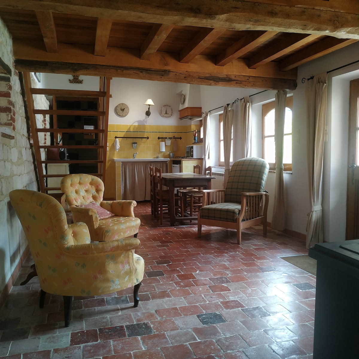 Top Airbnb: Small guest house à Diocèse De Soissons, Laon Et Saint Quentin