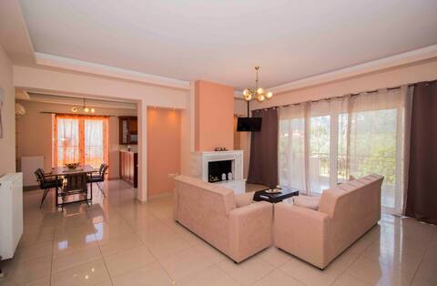 Laconian Collection Camares Home