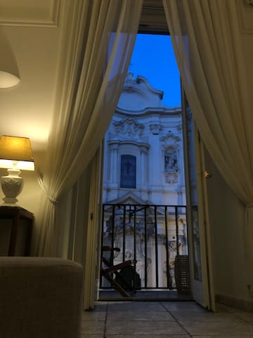 NEW! PalazzoFranchi Pantheon