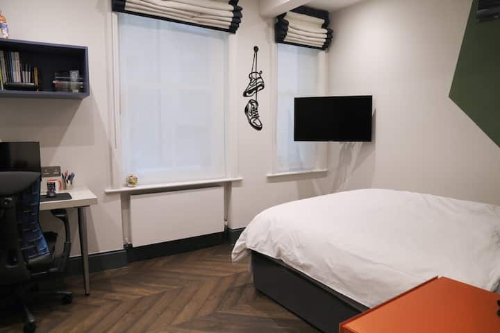 Segundo dormitorio (cama tamaño king)