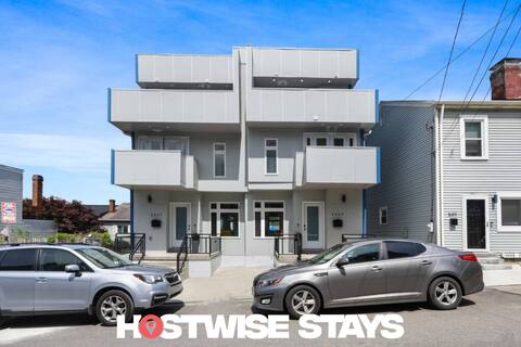 Sleeps 20! 2 Huge Attached Luxe Homes! 8k+ Sq Ft!