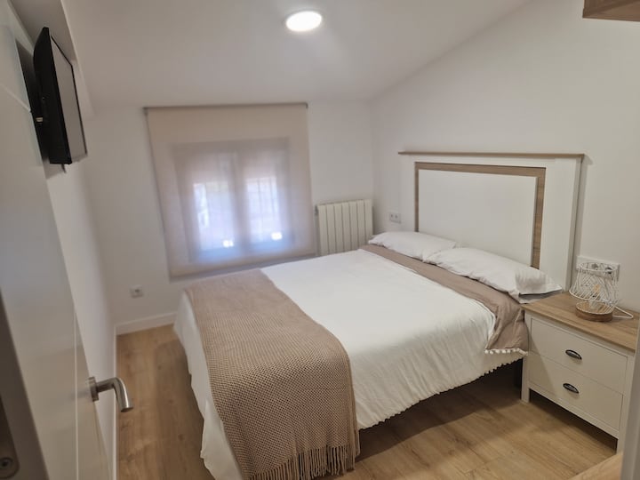 Ghorofa ya 2 ya Chumba Mbili