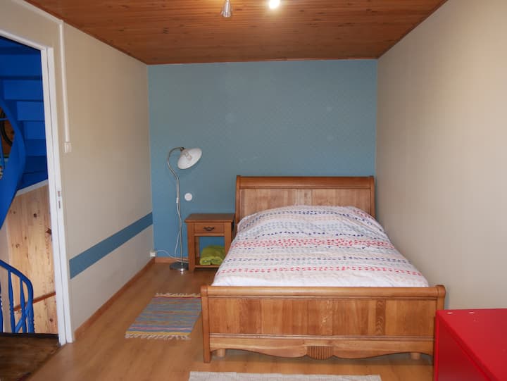 غرفة النوم 2