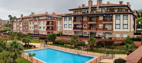 Penthouse with pool in Bakio