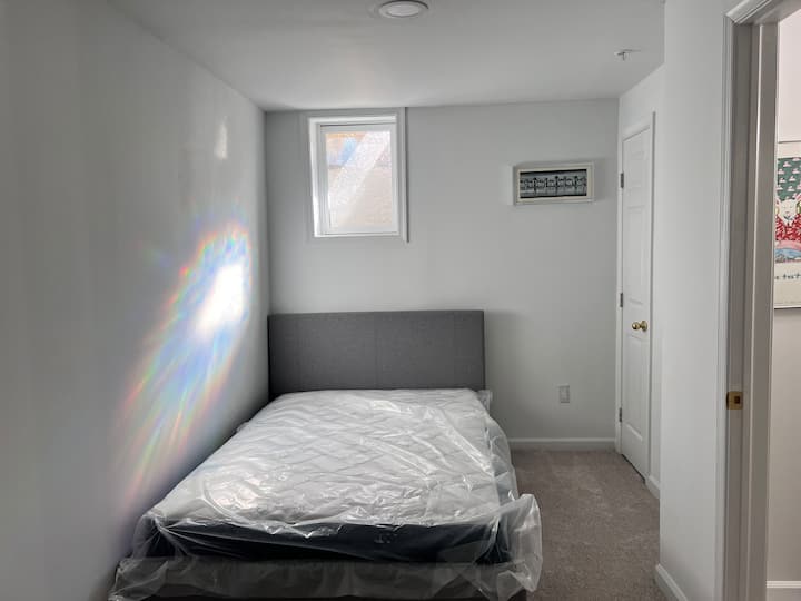 Basement Room - Columbia, MD