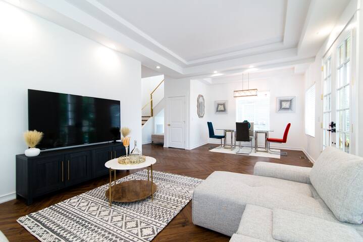 Luxury Nashville Home gallery image 2