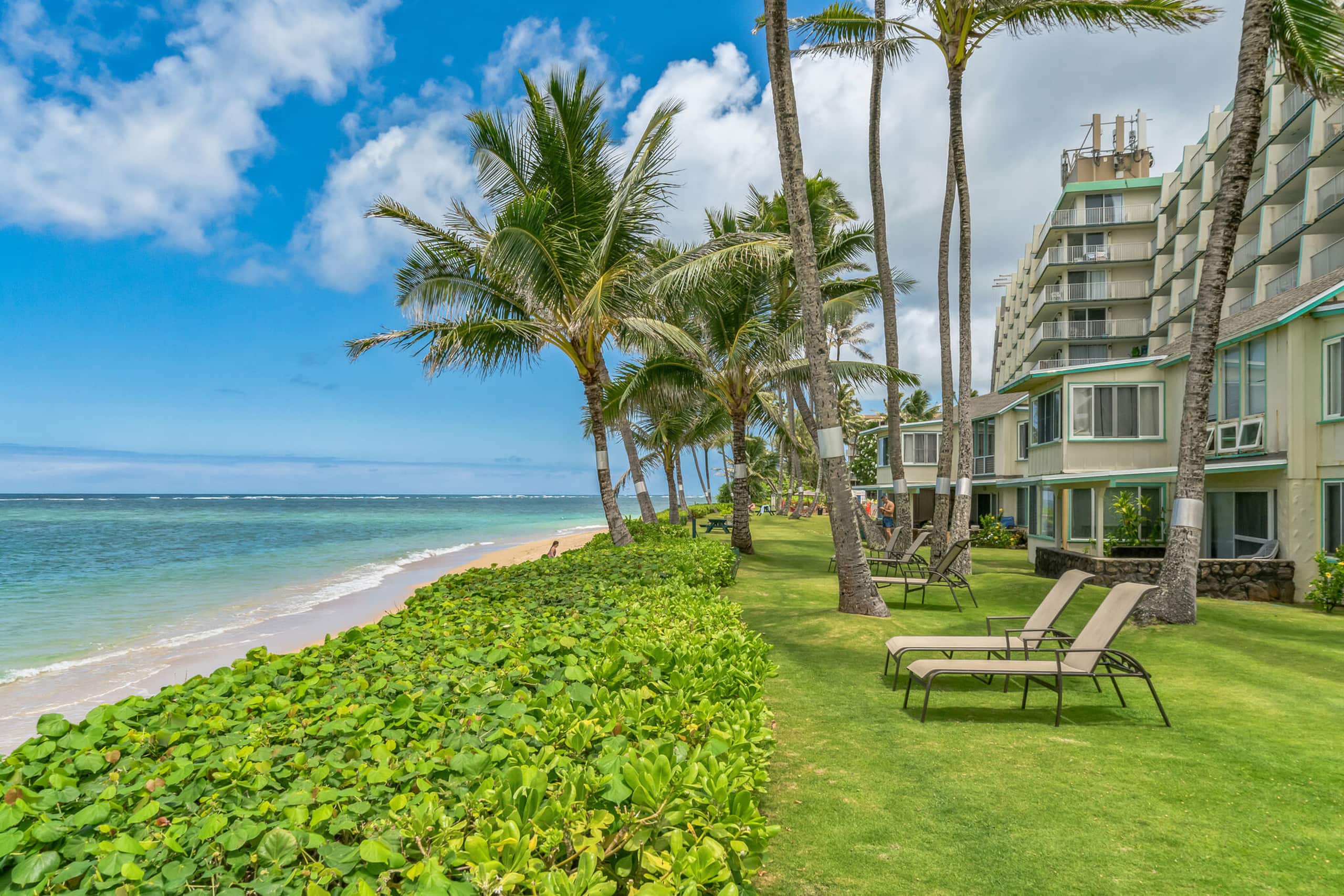 Condo in Hauula · ★4.85 · 1 bedroom · 2 beds · 1 private bath - Image 12