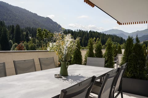 Deluxe Suite mit Steingarten