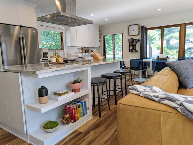 Sunset Shores Suite on the River