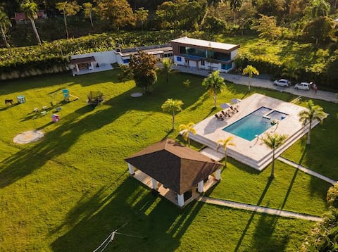 Villa luxury Jean Carlos