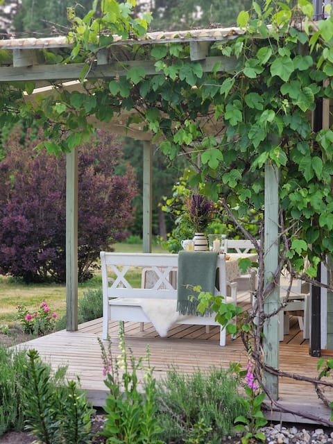 Large villa with lake view, sauna, barrel, play area