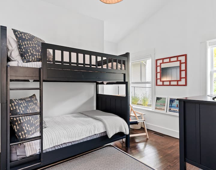 Соба на спрат на главниот кат