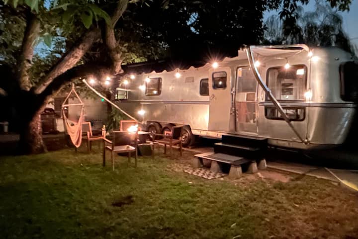 Cozy, Vintage Camper Oasis Nestled in Los Angeles