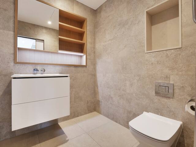 Three Bed Two Bath Apartment in Southwark gallery image 5