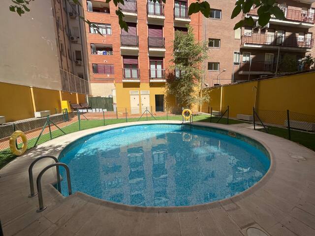Private Terrace with Rooftop and Pool in Atocha gallery image 5