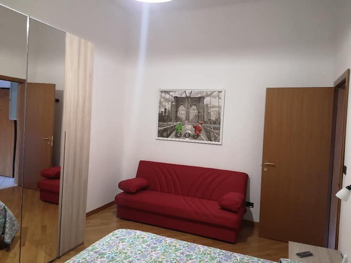 Two-room apartment Piazza Unità Bo