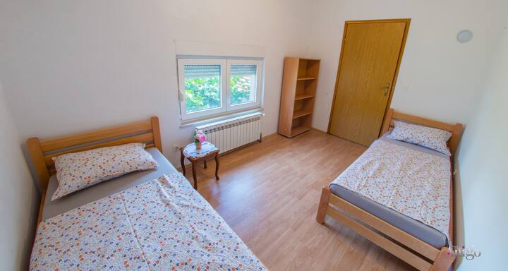 საძინებელი 3