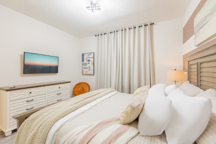 En la planta baja hay una suite principal.