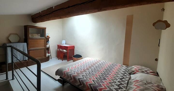 Chumba cha kulala ghorofa ya 2, dawati