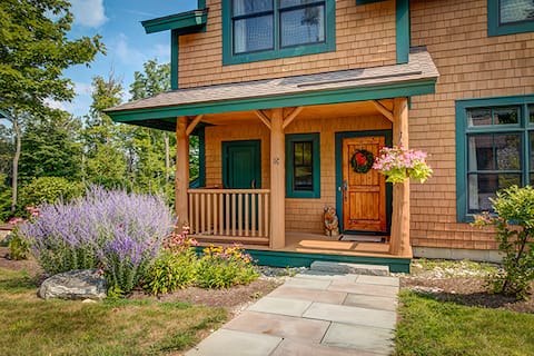 Trailside, luxury townhome!